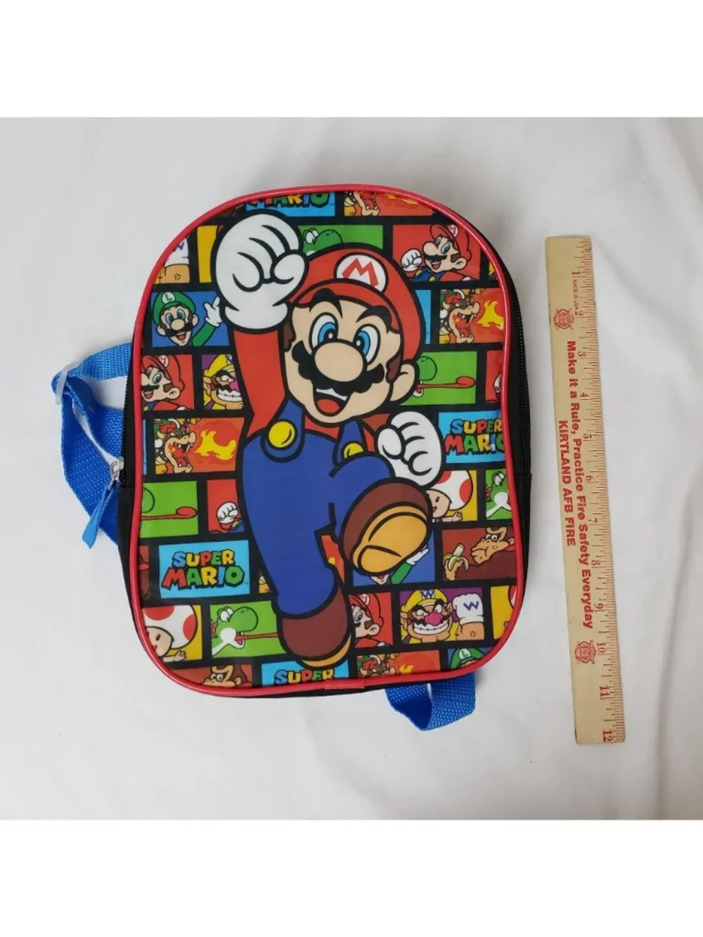 Nintendo Super Mario Small 10